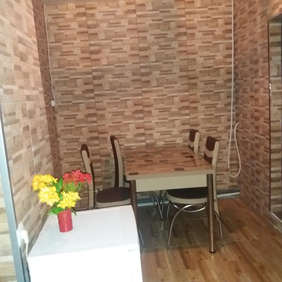 Hostel Anna Borjomi Bagian luar foto