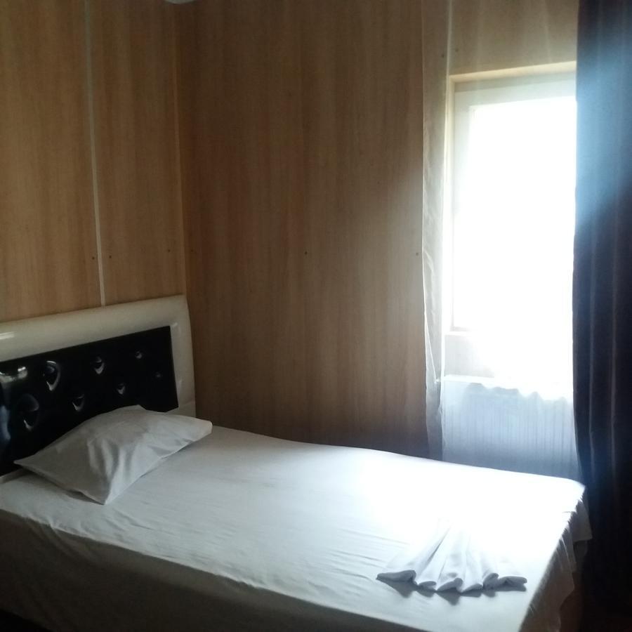 Hostel Anna Borjomi Bagian luar foto