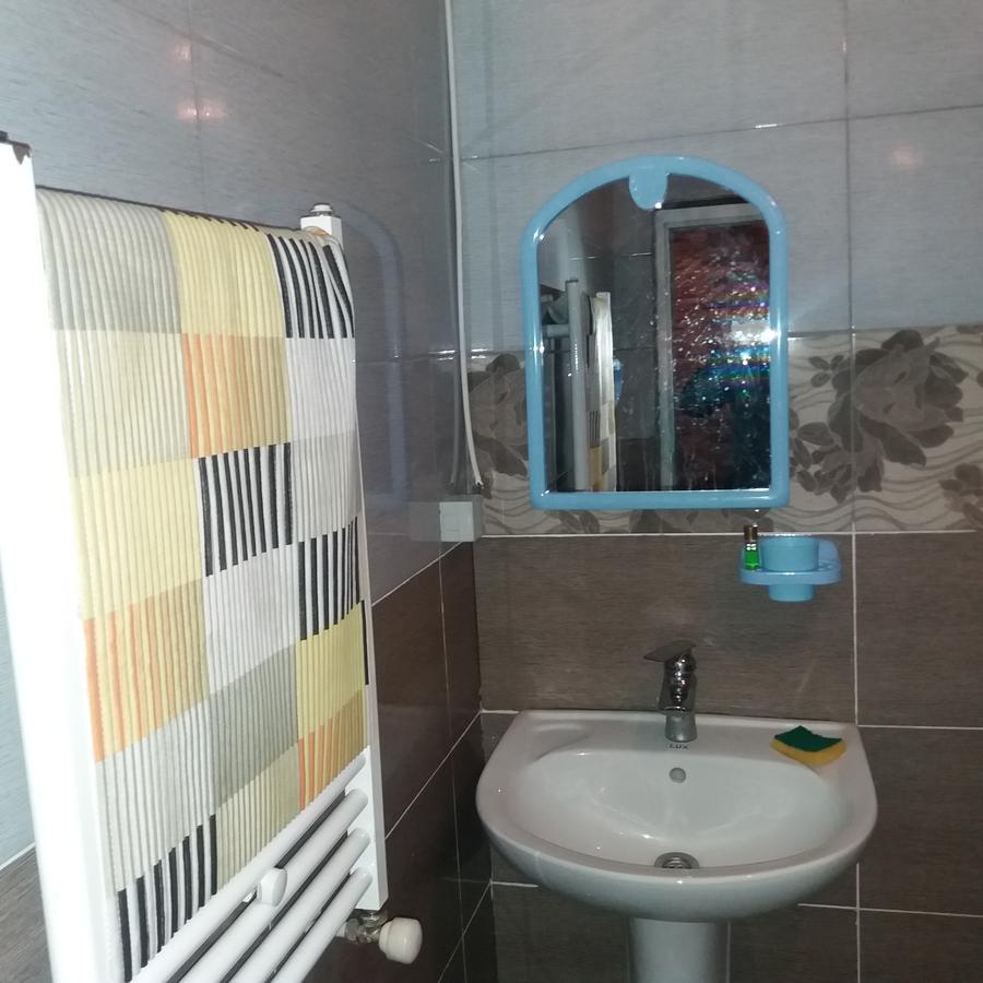 Hostel Anna Borjomi Bagian luar foto